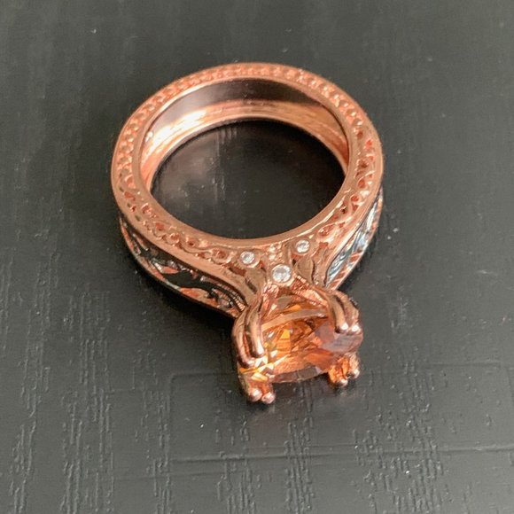Rose Gold Cocktail Ring - Picture 4 of 7